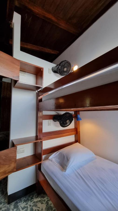 Paradiso Hostel Ла-Лагуна Экстерьер фото