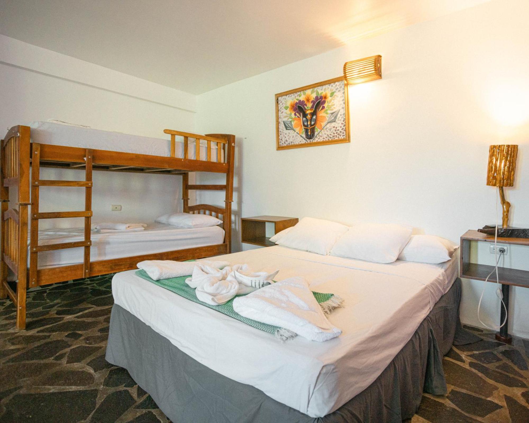 Paradiso Hostel Ла-Лагуна Экстерьер фото